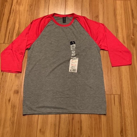 Anvil Raglan Tee Shirt Heather Grey Heather Red 3/4 Sleeve M Medium Top New - Picture 3 of 3